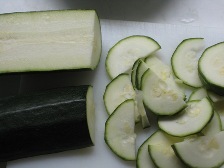 zucchini-schneiden.JPG